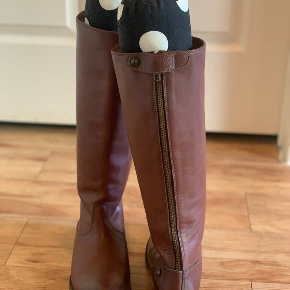 FRYE MELISSA Button Back Zip Cognac Boots (Size 8) - Picture 2 of 2